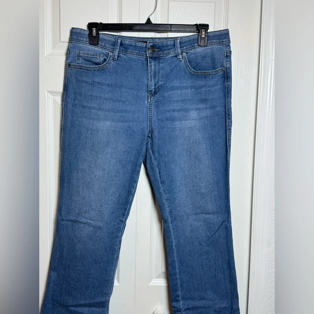 Lincoln Outfitters Women’s Size 16 Bootcut Flare Jeans Blue Stretch Denim 36x30 - Picture 2 of 8